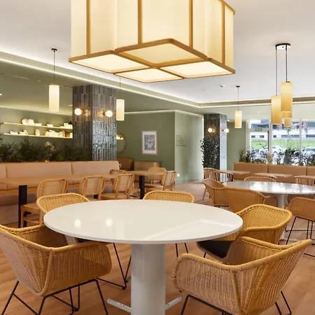 B&B Hotel Castro Urdiales 3* カストロ・ウルディアレス