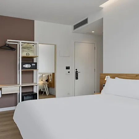 B&B Hotel Castro Urdiales ホテル カストロ・ウルディアレス