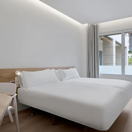 B&B Hotel Castro Urdiales Отель 3*